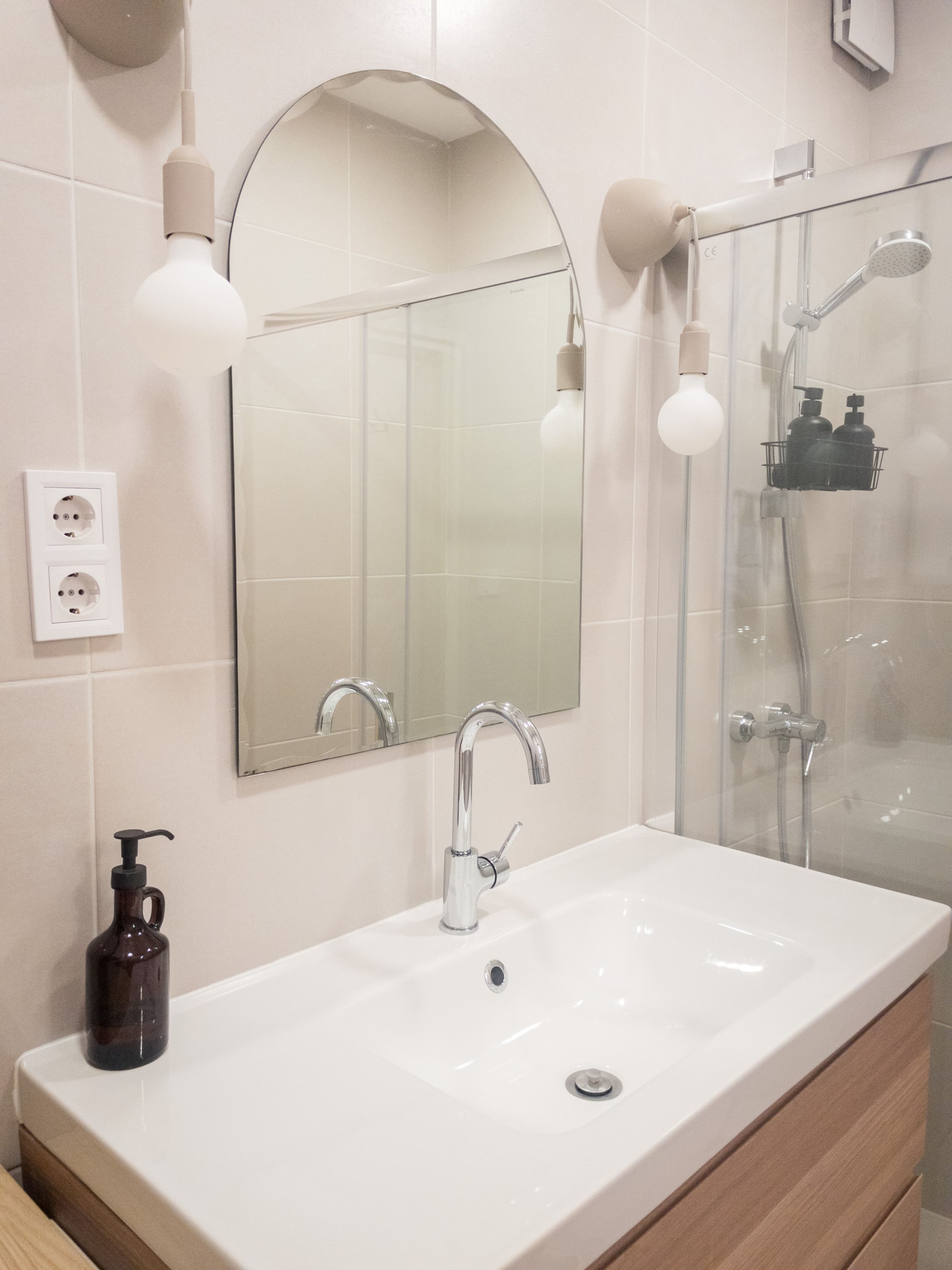 Bathroom photo 1