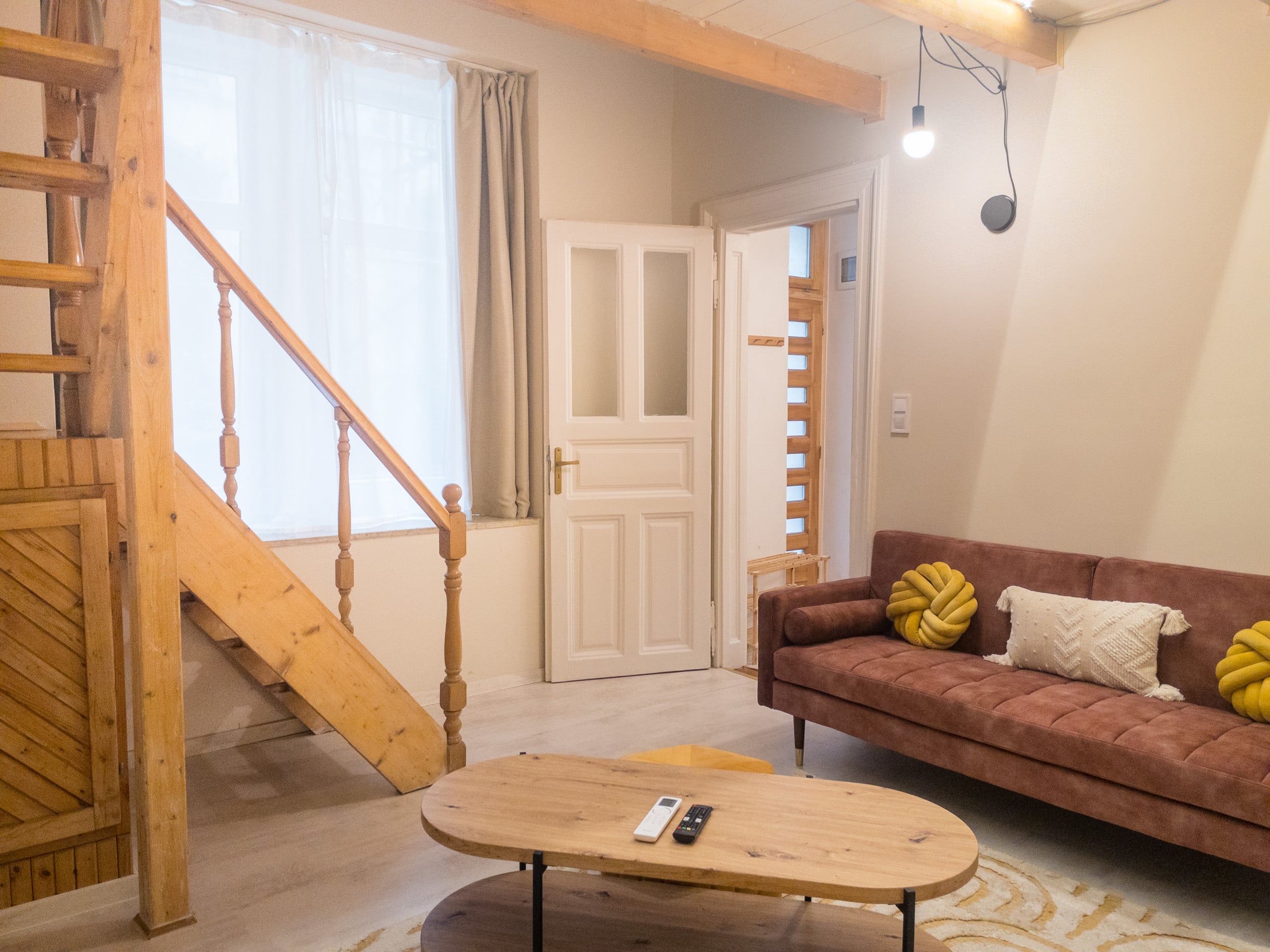 Living room photo 3
